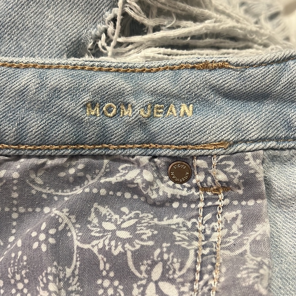 American Eagle Distressed Mom Jean - Picture 9 of 10